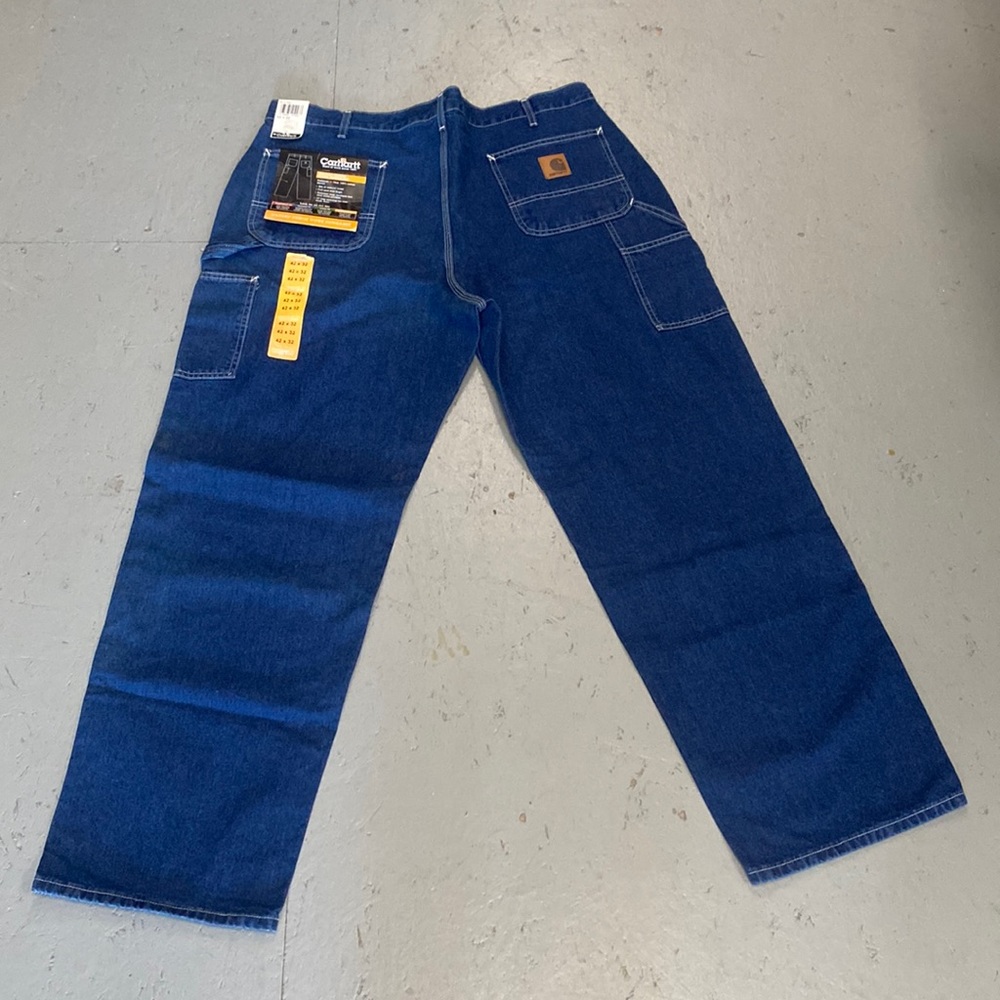 men’s Carhartt jeans 42x32